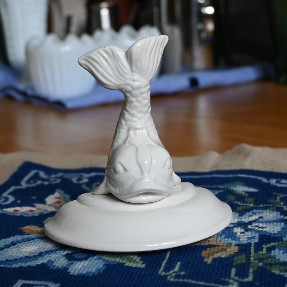 VTG EUC White Chinese Asian Dolphin Fish Bookend Doorstop Chinoiserie Decor